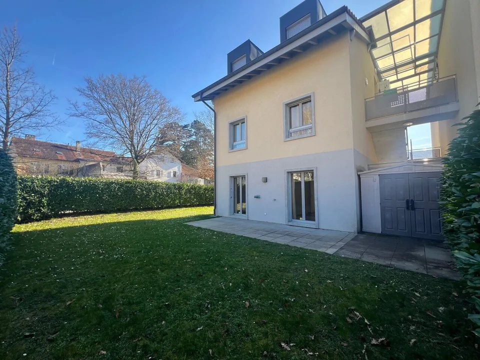 Appartement de 4 pièces avec terrasse et jardin