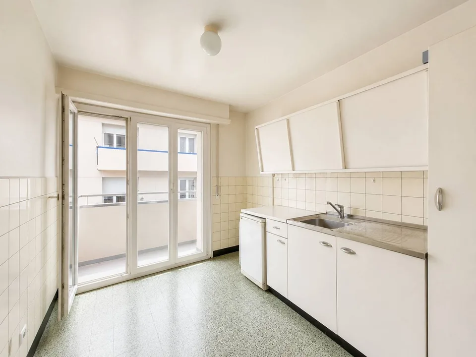 4.5 pièces à rénover dans un immeuble récemment assaini
