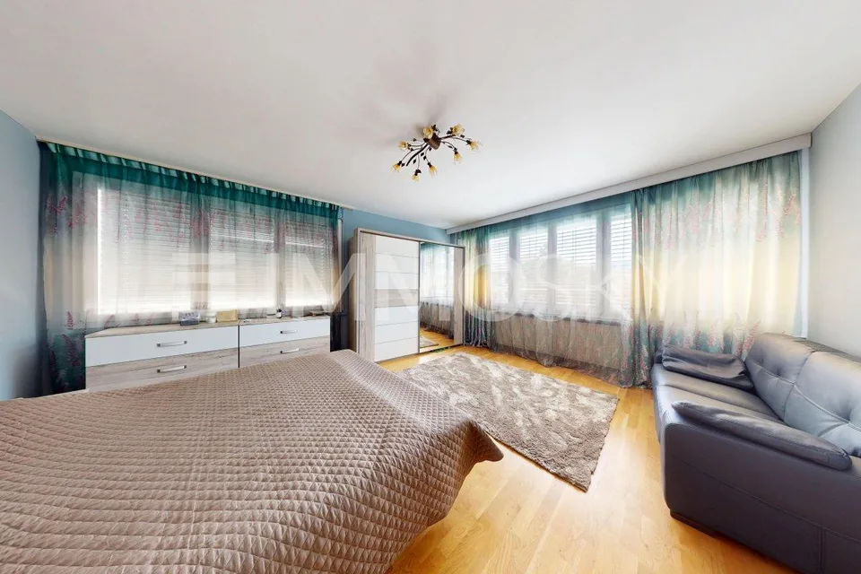 4,5 Zimmer 2 Minuten vom Bahnhof Sion