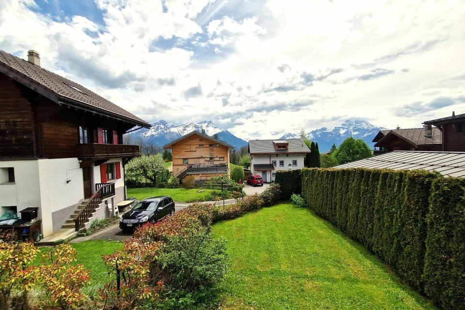 Meine Rente - Renovierte Hütte mit Garten im Zentrum von Chesières