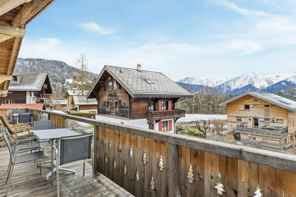 Meine Rente - Renovierte Hütte mit Garten im Zentrum von Chesières