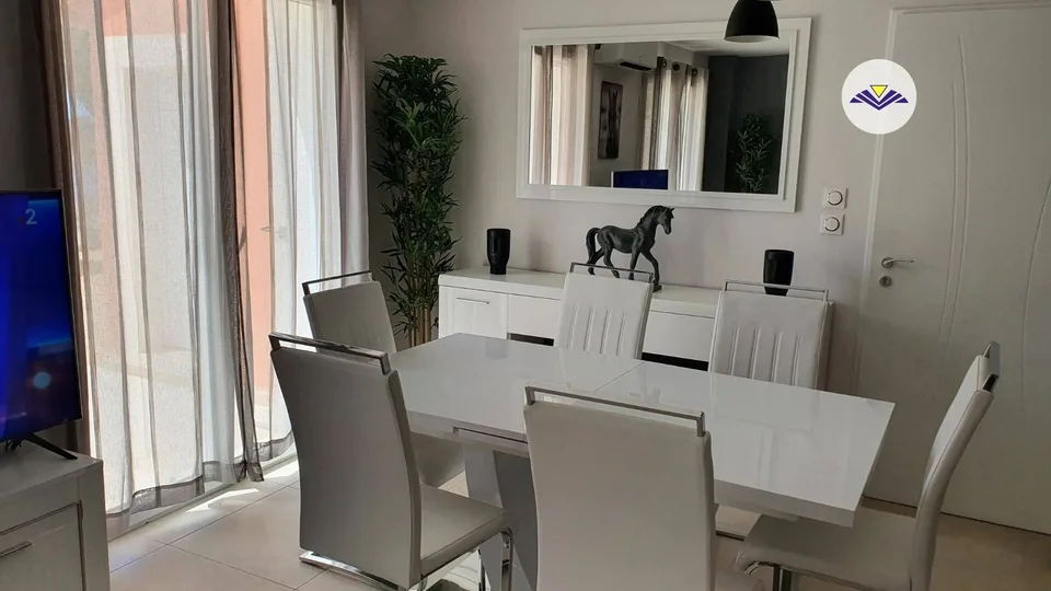 🌿 Privathaus in Lagnes, Provence zum Verkauf
