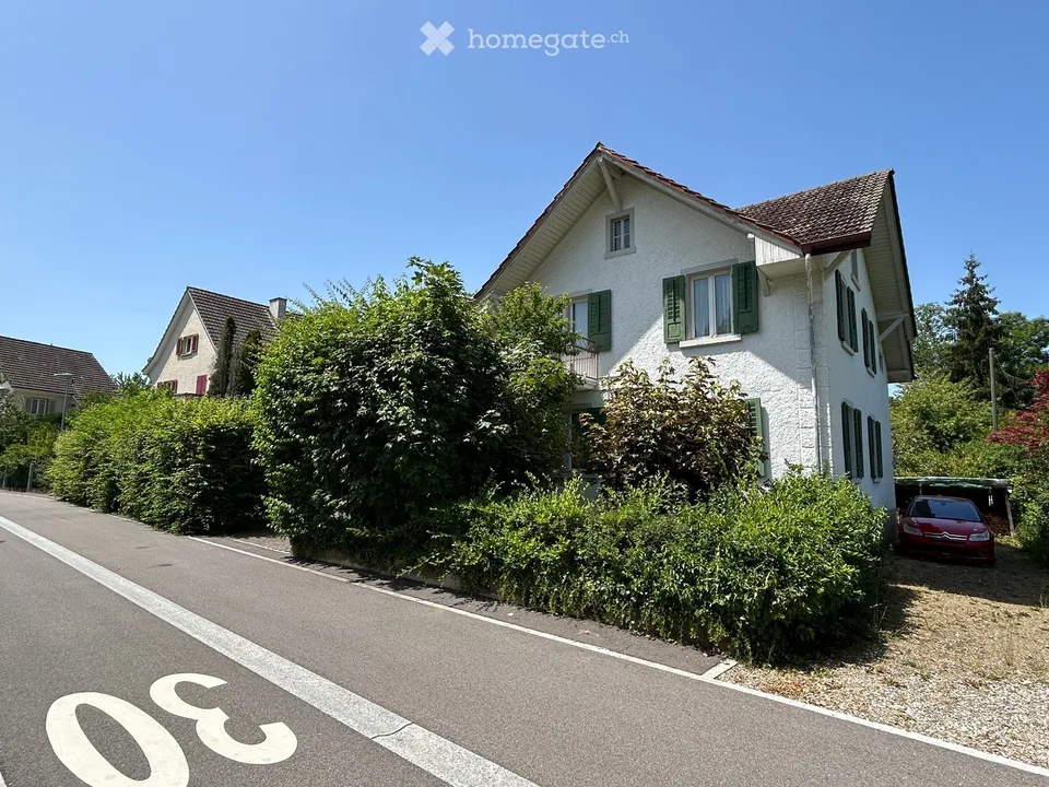 Wohnhaus in Frick mit 1548 m² Grundstück