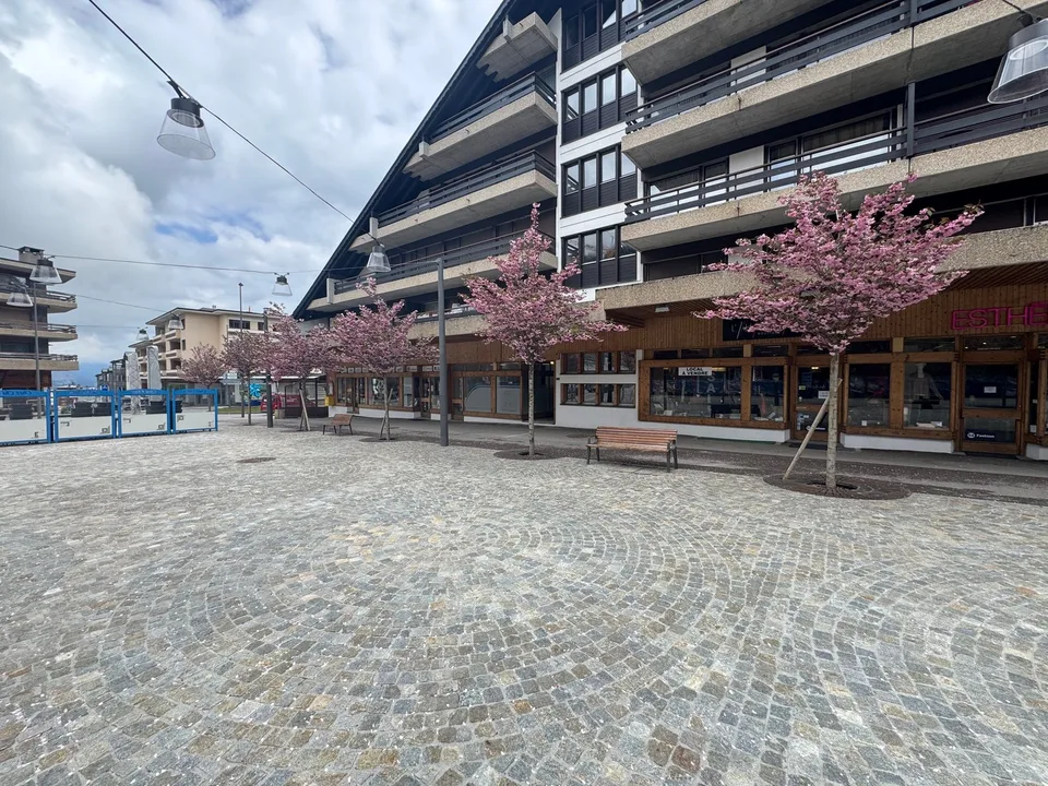 Charming Retail Space in the Heart of Montana, Crans-Montana