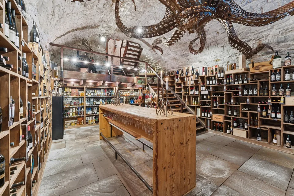 Gemsli - Alpenthai: Ristorante con appartamento ad Altstätten – foto 9 di 13
