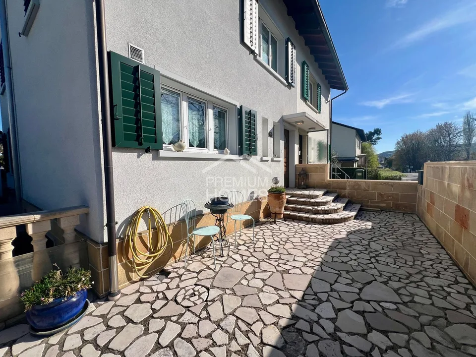 Maison charmante avec jardin ensoleillé et potentiel d'agrandissement