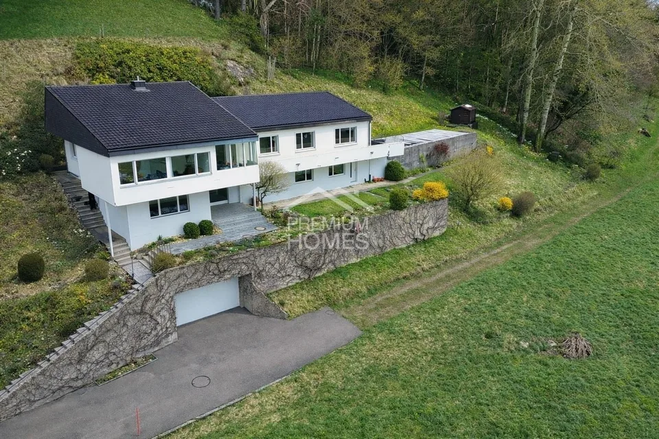 NATURVILLA MIT PANORAMABLICK