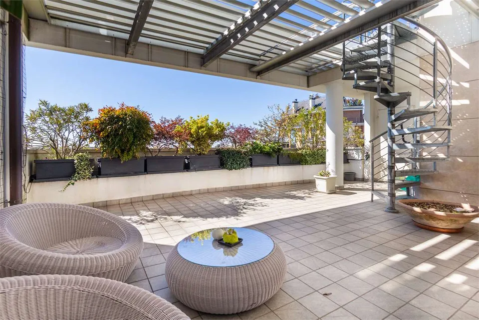 ATTICO CON ROOFTOP PANORAMICO A GALLARATE – foto 12 di 13