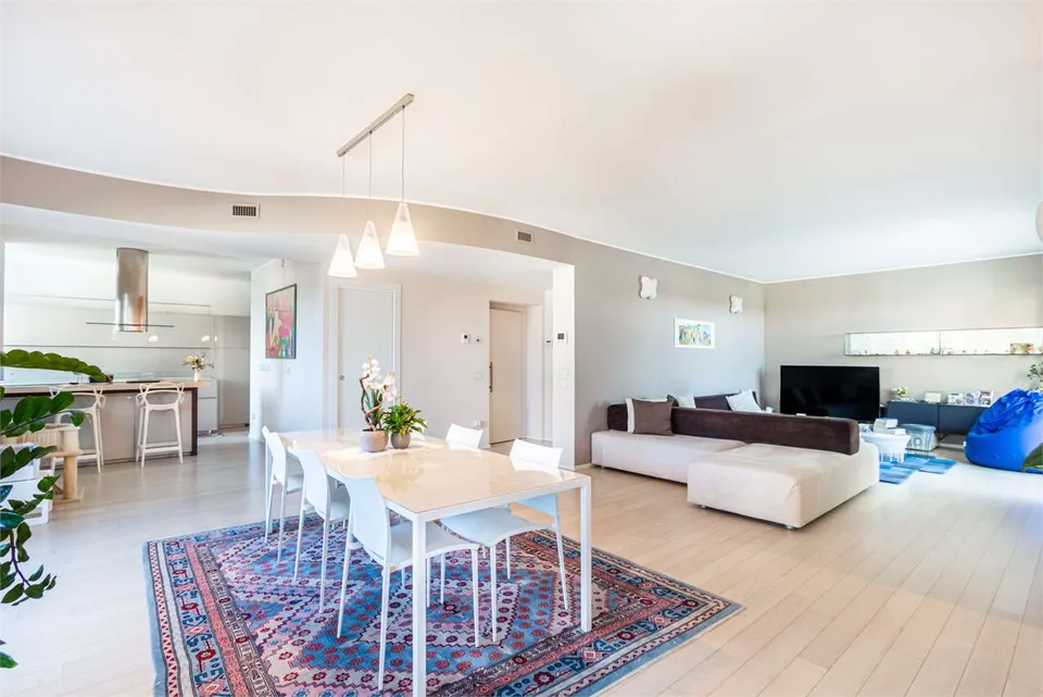 ATTICO CON ROOFTOP PANORAMICO A GALLARATE