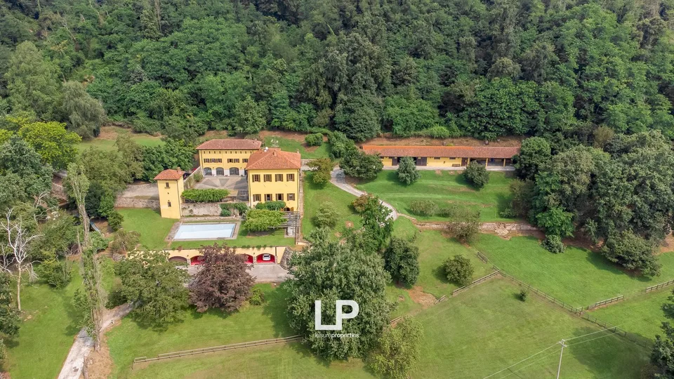 Single-family house Pombia – photo 9 of 30
