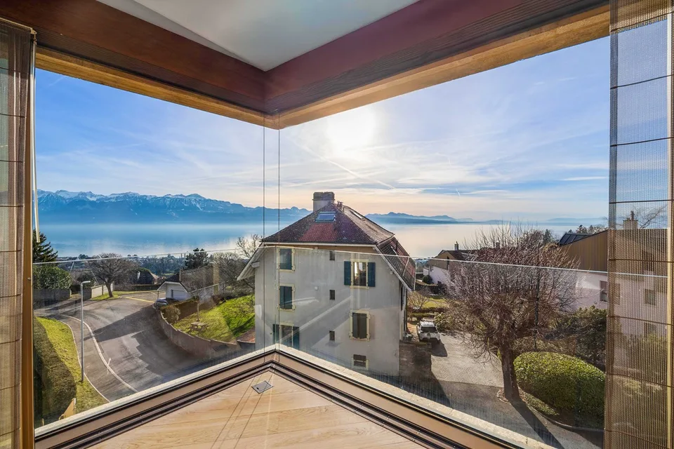 Moderne Dachgeschoss mit spektakulärer Aussicht
