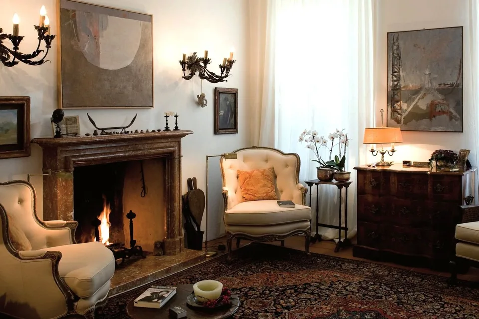 Eigenschaft mit Charme und großem Garten und Seeblick