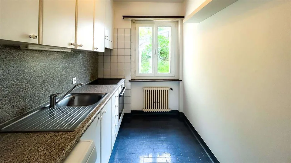 Einladendes 3.5-Zimmer-Wohnung mit Balkon und freier Aussicht – Foto 4 von 8