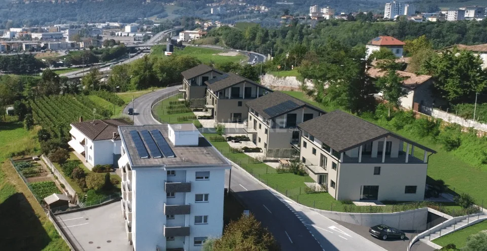 Neue Wohnung in Morbio Inferiore mit privatem Garten