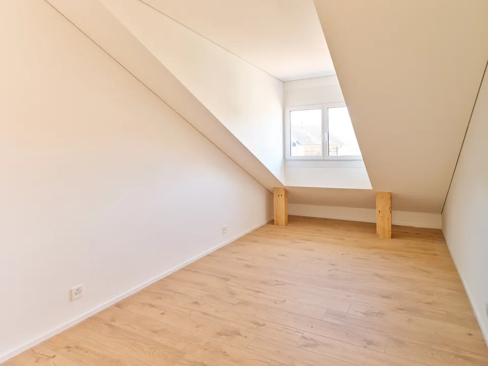 Luxueux 3.5 pièces mansardé - 1er loyer offert !