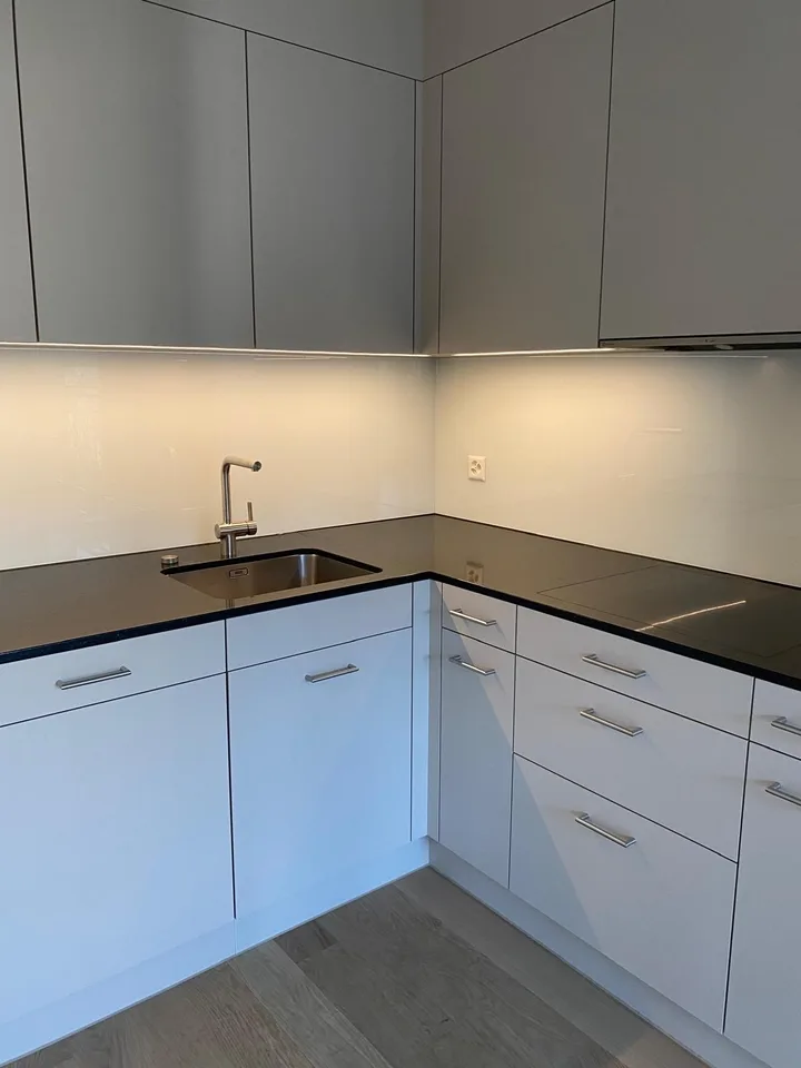 Exclusive living in owner-occupied quality - 2.5 room new apartment in Zürich-Seebach