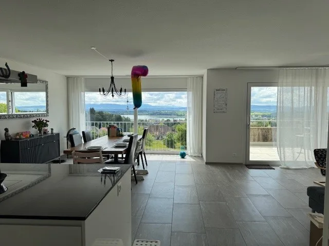 Traumhafte Familienwohnung mit herrlichem Ausblick – Foto 6 von 12