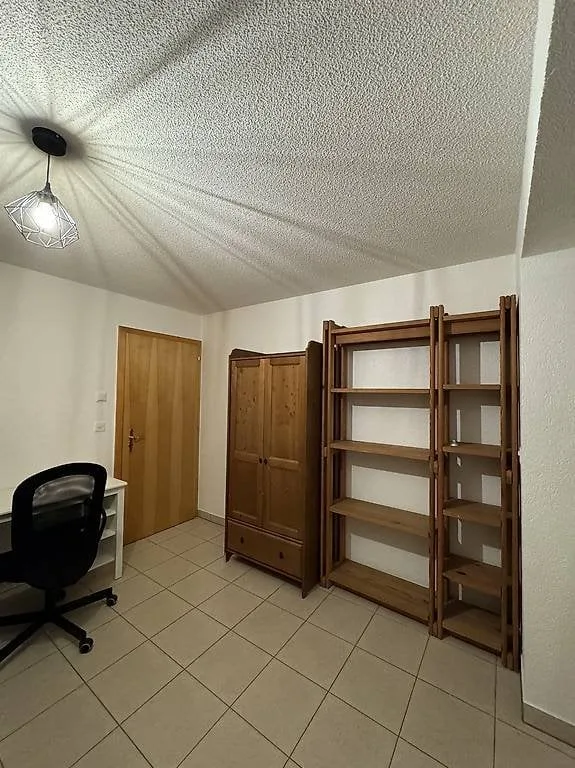Colocation a Martigny con ingresso e bagno privati
