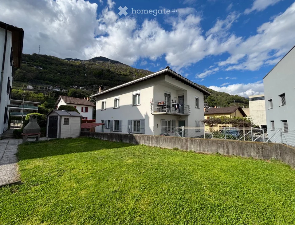 Appartamento di 3.5 locali con balcone a Monte Carasso