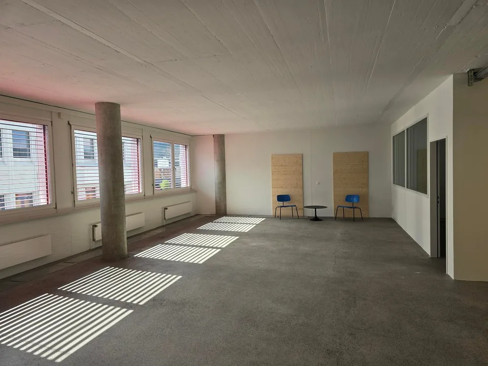 Commercial space 126sqm for rent
