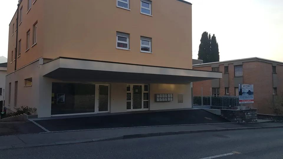 Möblierte 2½-Zimmer-Wohnung mit hohem Standard zu vermieten