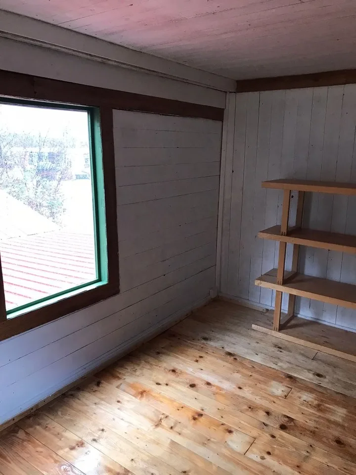 Espace commercial polyvalent avec caractère d'atelier à Au ZH – photo 6 sur 8