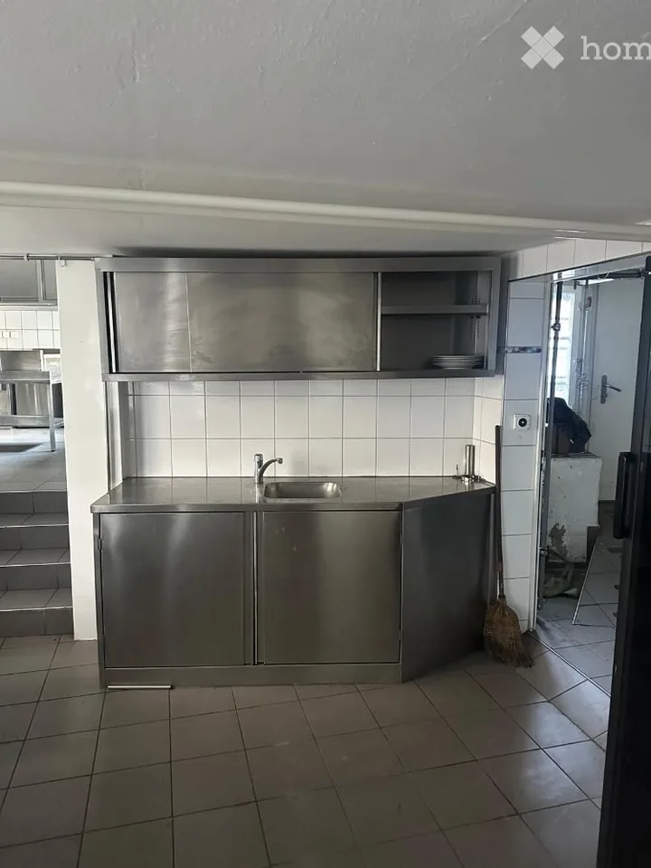 Locale commerciale per caffetteria/bar o ristorante ad Altstätten SG – disponibile immediatamente!