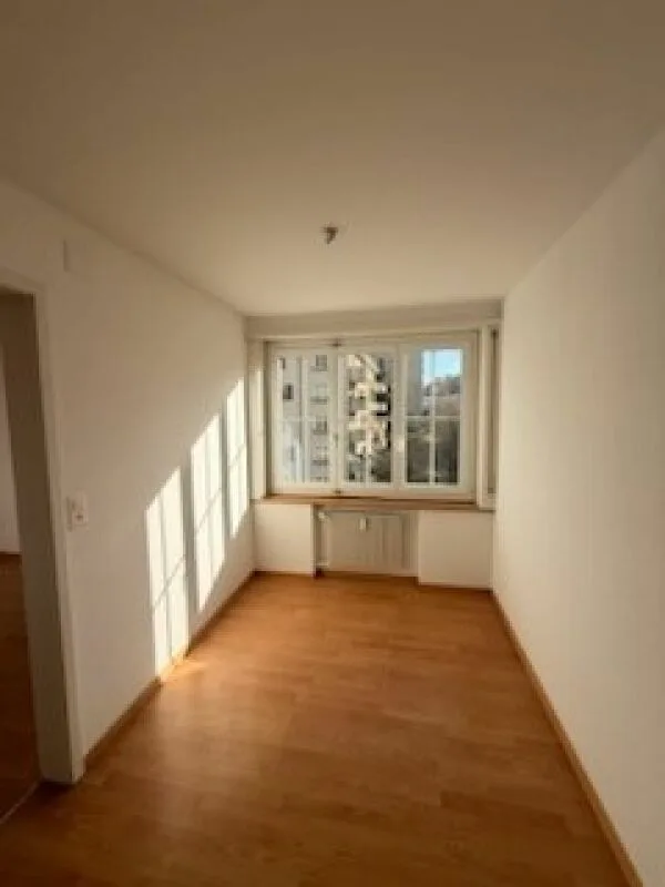 Partly renovated 3.5-room apartment