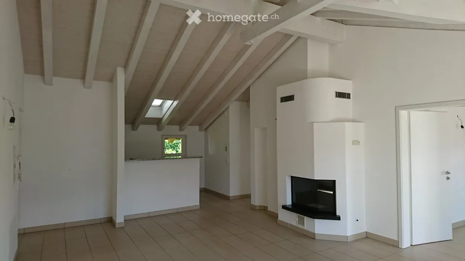 Affitto Appartamentgo 3.5 locali Mansardato zona tranquilla