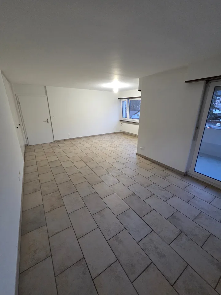 Schönes 2,5-Zimmer-Apartment im 2. Stock