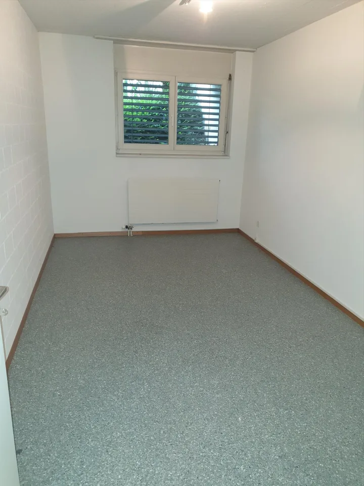 Salle de bricolage à Bâle 1 mois gratuit au début de la location