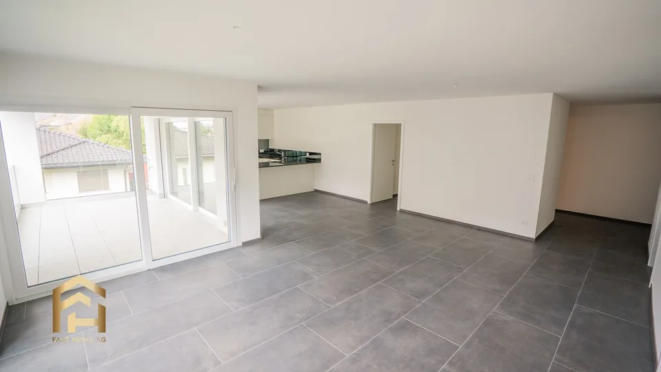 Erstbezug in Raron  grosszügige 5.5-Zimmer-Wohnung mit Weitblick