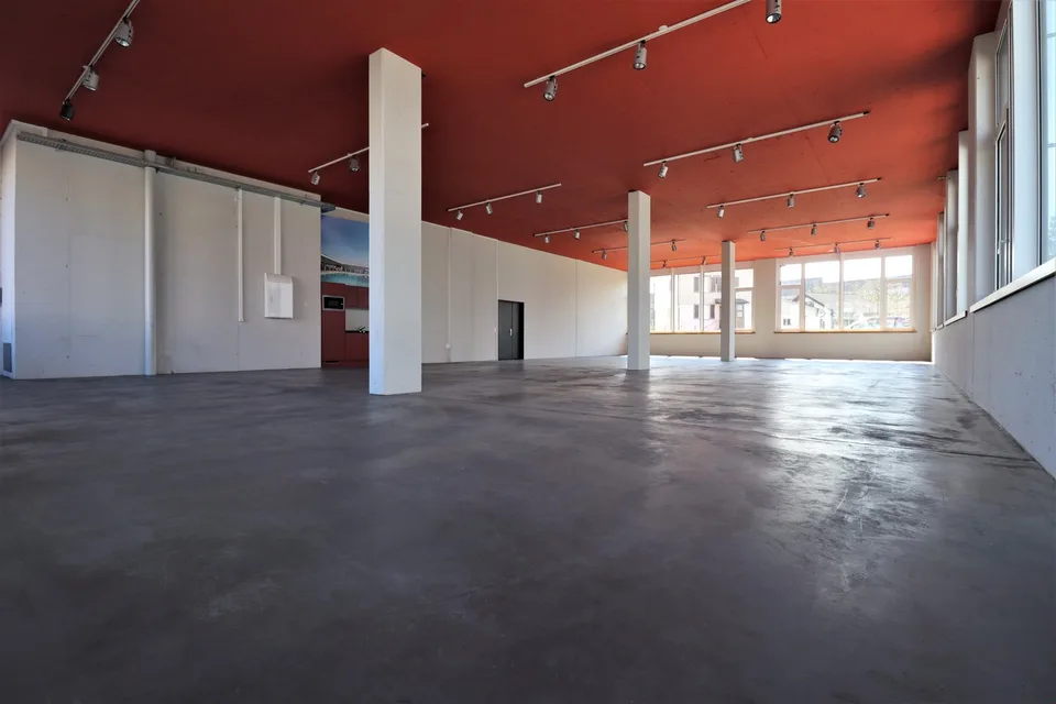 Spazio commerciale nella Casa degli Affari Svizzera