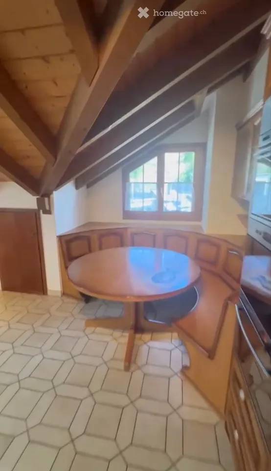Grosses WG-Zimmer