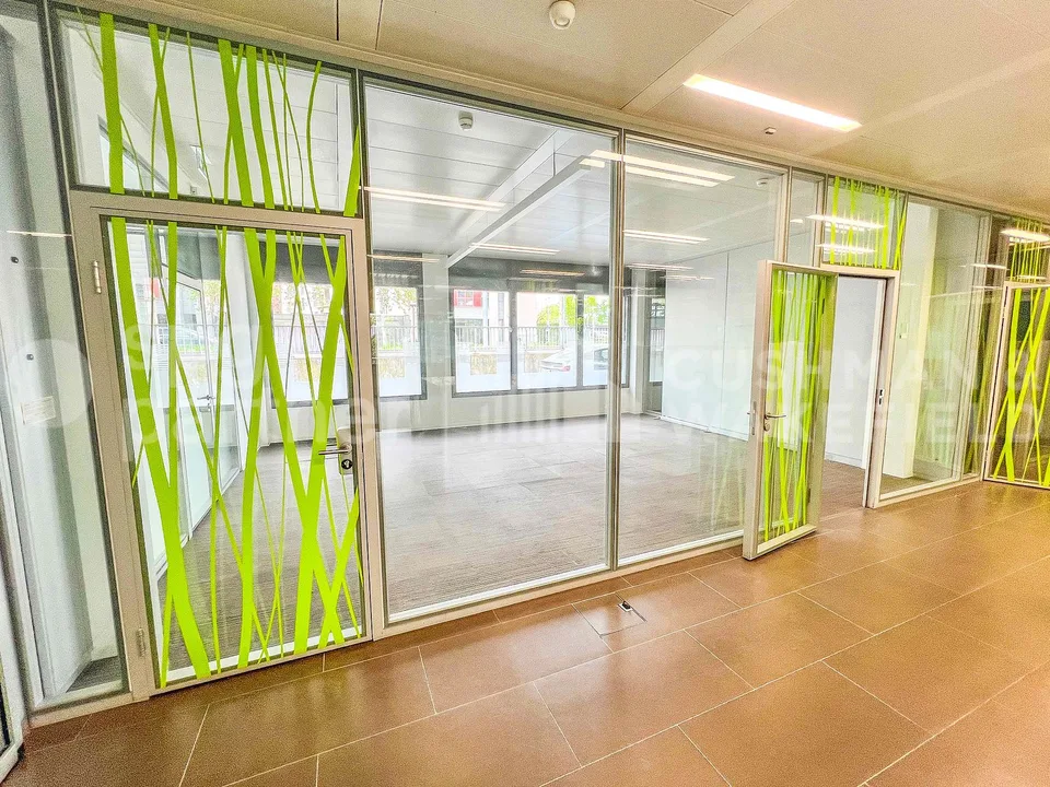 Uffici di 259 m², divisibili, al piano terra | Lancy | Olliquettes 10
