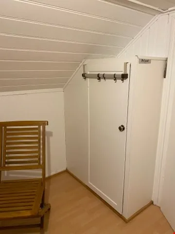 Nel centro di Altdorf: Stanza semplice e economica in affitto!