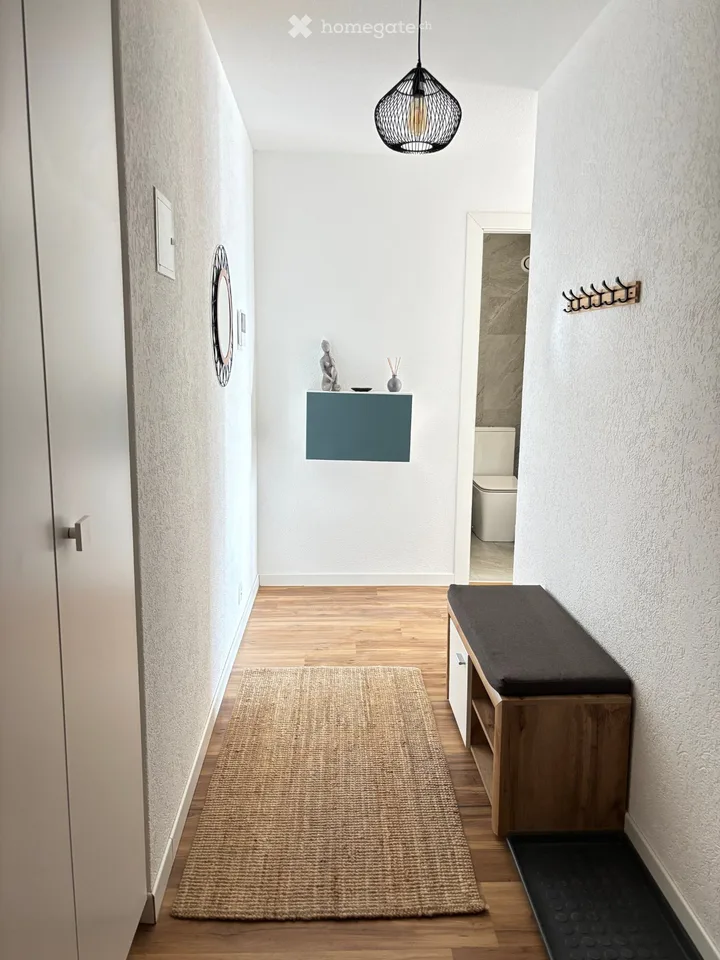 Studio mit Premium-Möbeln direkt am Seeufer in Montreux