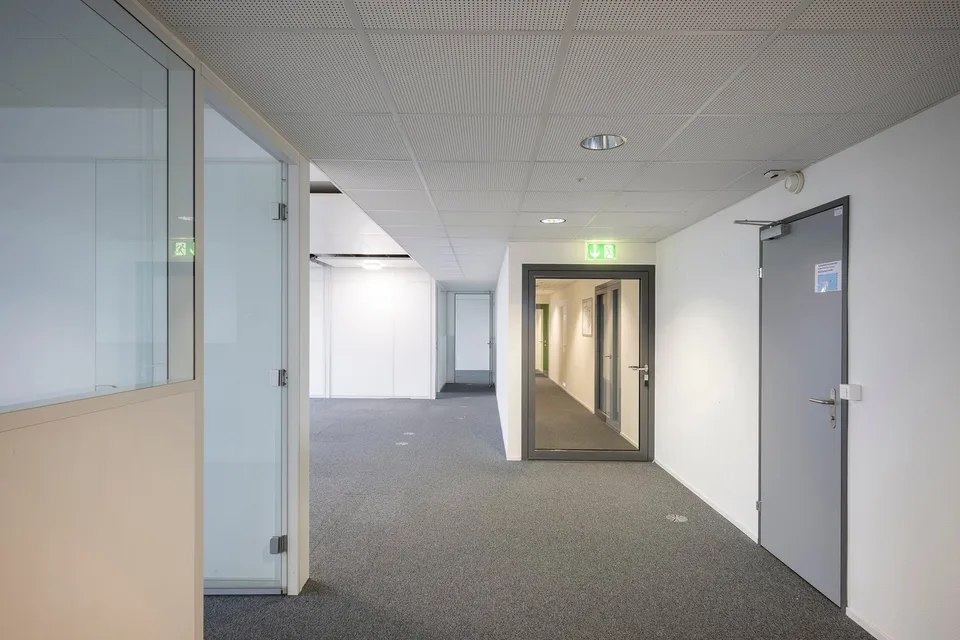 Moderne Bürofläche an der Brandstrasse 24 in Schlieren – 930 m² sofort verfügbar – Foto 13 von 16
