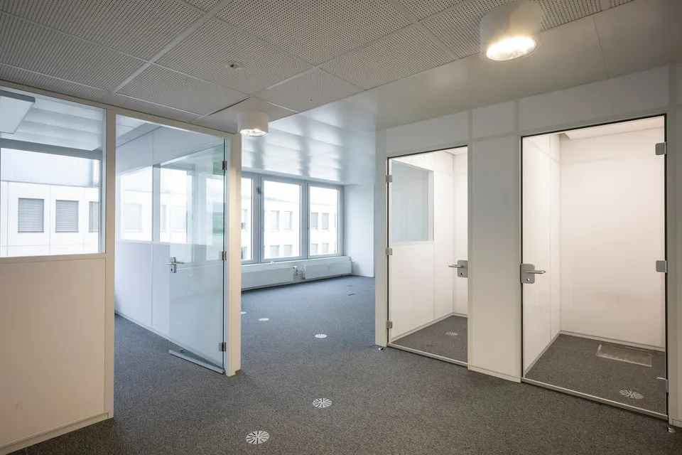 Moderne Bürofläche an der Brandstrasse 24 in Schlieren – 930 m² sofort verfügbar – Foto 11 von 16