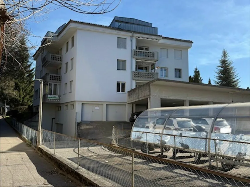 Stanza per hobby, deposito e cantina a Langnau, a 20m dalla stazione
