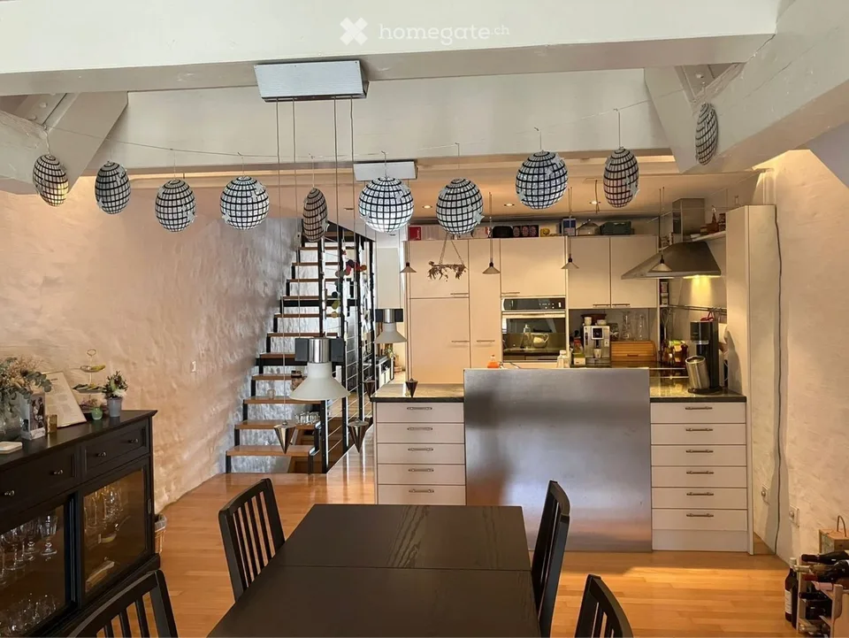 Helle 5-Zimmer-Wohnung in der Innenstadt von Aarau