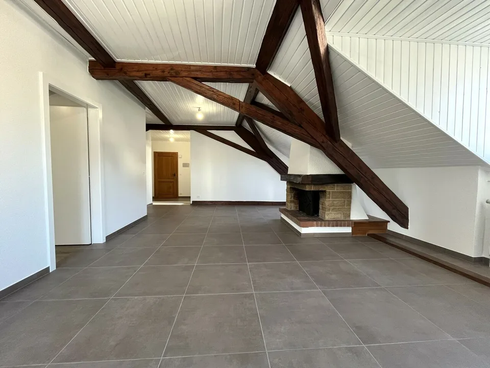 Beau 3.5 pièces au 2ème étage à Echallens