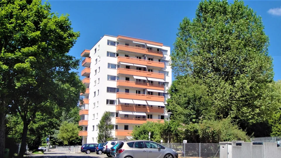 Aussenparkplatz in Dornach zu vermieten