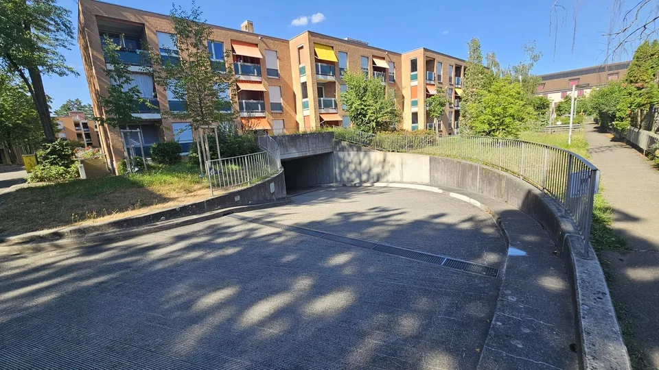 Autoeinstellhallenplätze im Gotthelf-Quartier