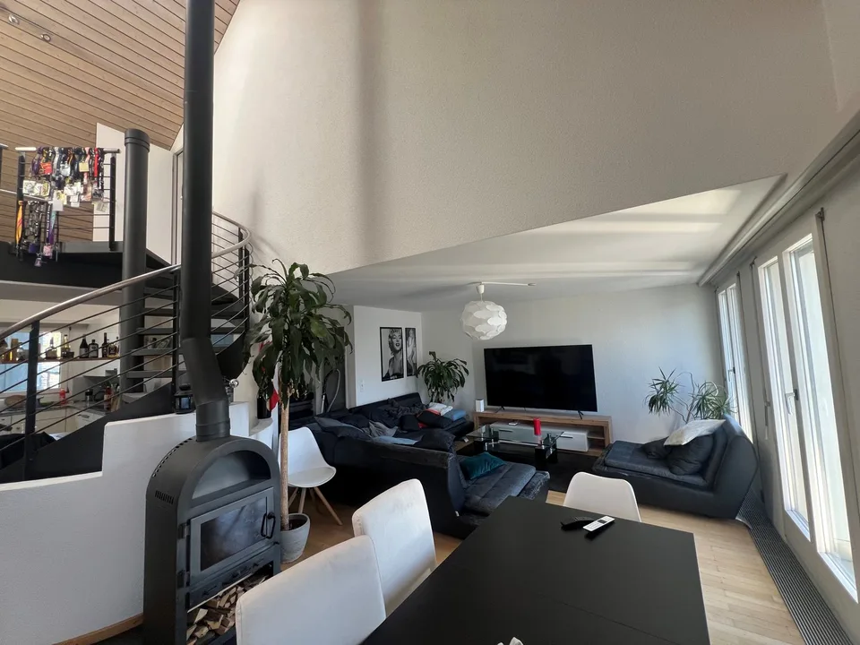 Appartamento-mansarda attraente di 4½ locali nel centro di St. Gallen!