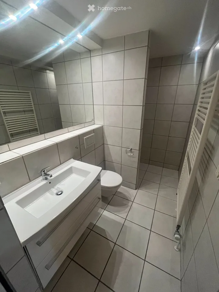 Zimmer in neuer WG in Sarmenstorf