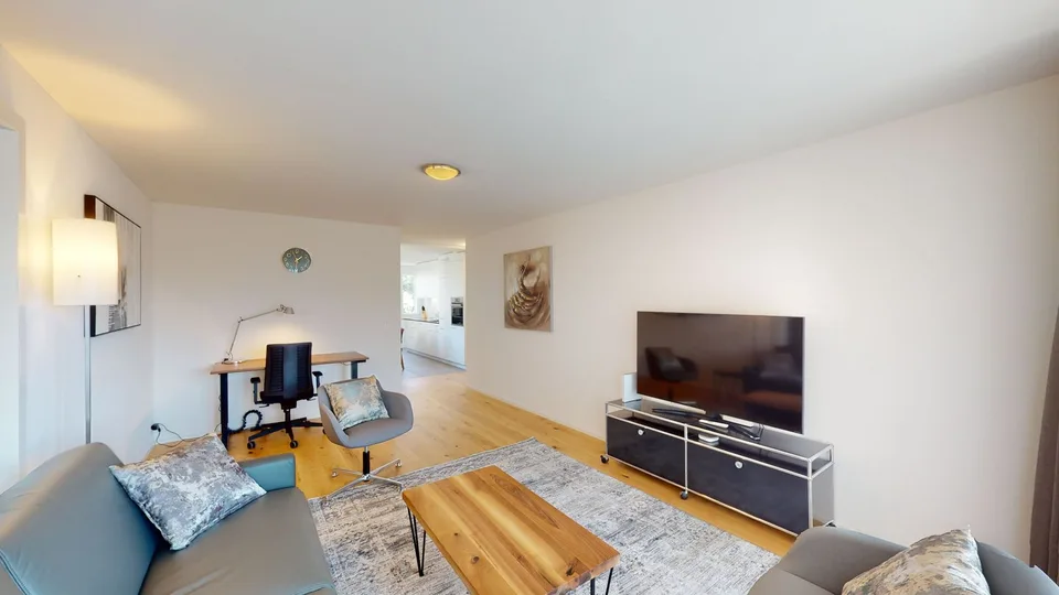 Stilvoll möblierte 2.5-Zimmer-Wohnung mit Balkon in Zürichs begehrtem Stadtteil 6 – Foto 14 von 22