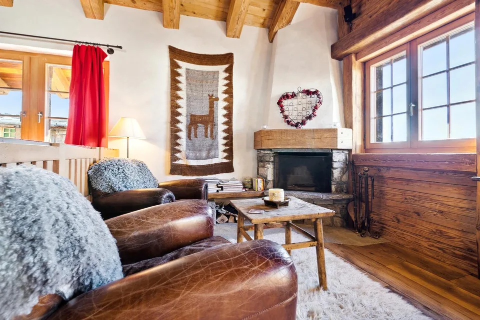Charmantes Chalet-Duplex im alpinen Stil mit direktem Zugang zu den Pisten, mit drei Zimmern, in den Höhen von Verbier, nahe Carrefour