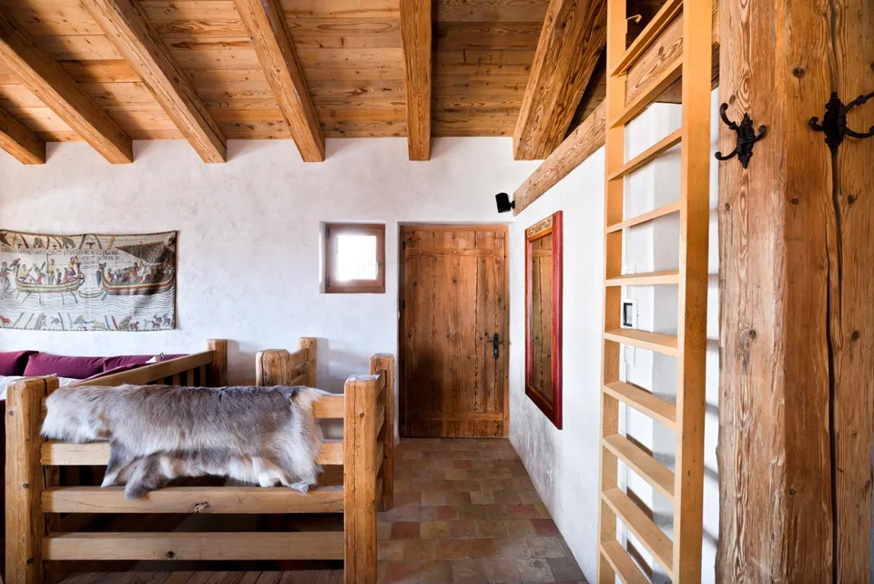 ANNUAL OR SEASONAL RENTAL - CHARMING DUPLEX CHALET - SKI IN/OUT! - ALPINE STYLE - CLOSE TO CARREFOUR IN VERBIER – photo 6 of 13