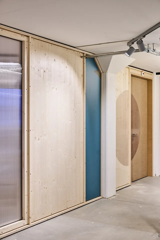 Spazi circolari disponibili immediatamente da 36 m² – ufficio, servizio, studio, spazio espositivo – foto 10 di 11